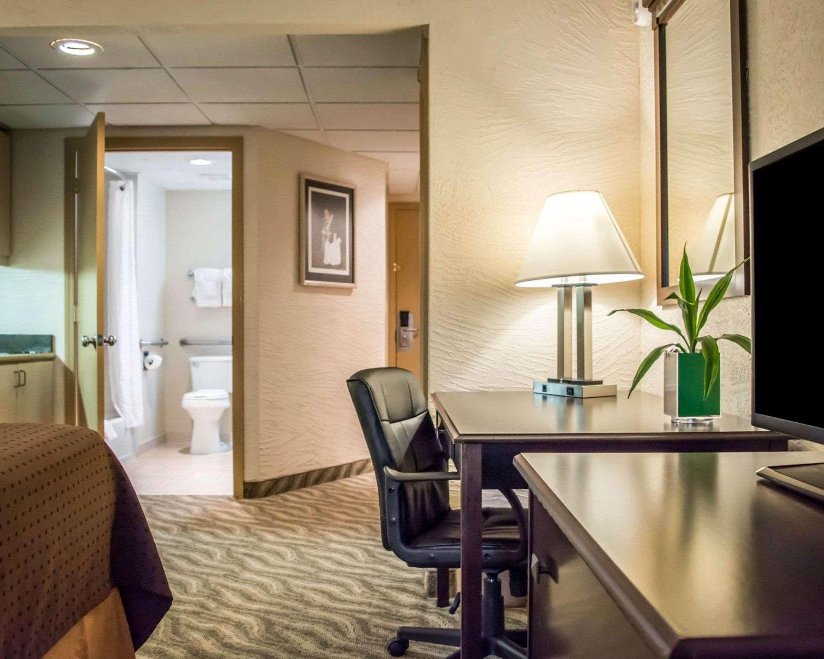 Clarion Pointe Tampa-Brandon Near Fairgrounds And Casino Hotell Mango Eksteriør bilde